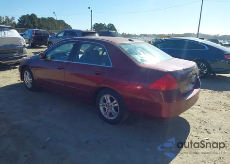 2006 Honda Accord 2.4 Ex from USA, damaged, VIN 1HGCM56816A083440